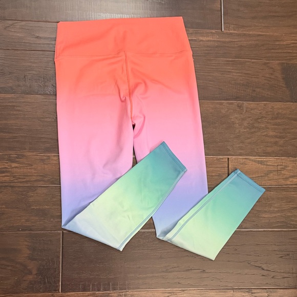 Beach Riot leggings Vibrant Gradient - Picture 4 of 5